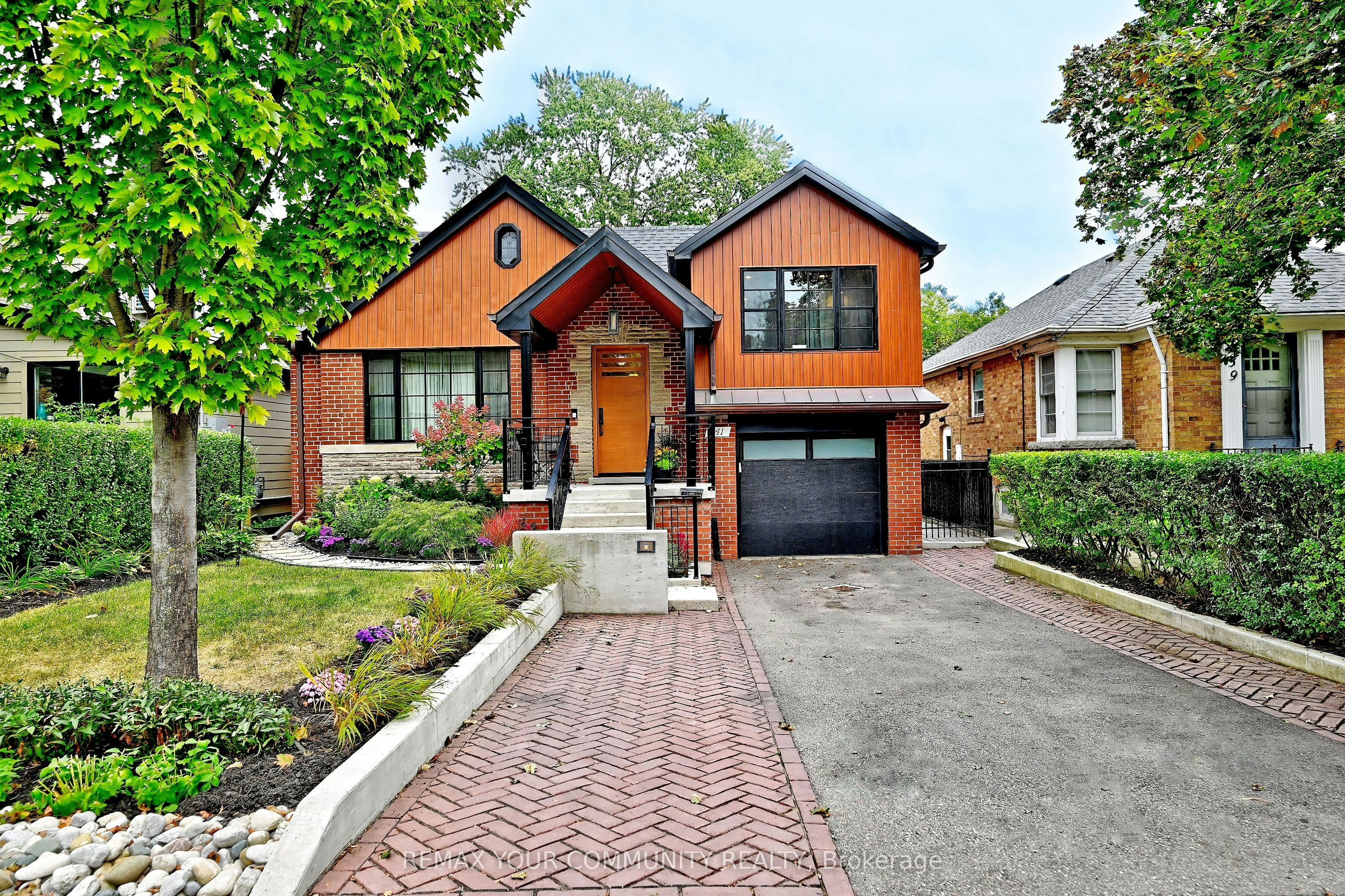 141 Prince Edward Drive S, Toronto, ON, M8Y 3W3