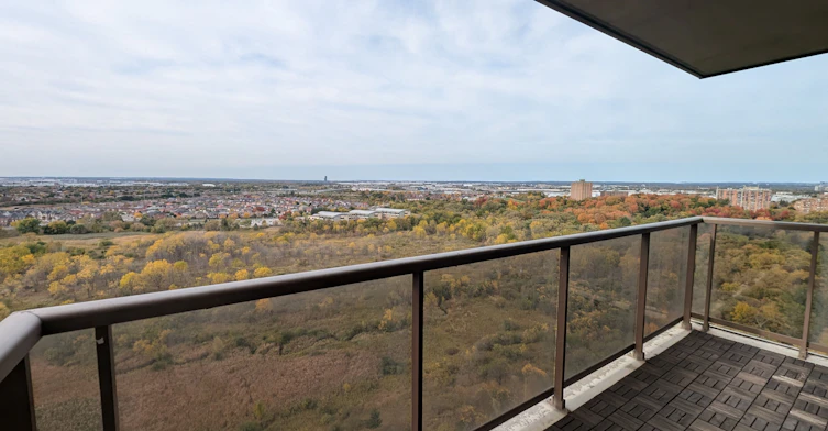 2026-700 Humberwood Boulevard N, Toronto, ON, M9W 7J4 - 12