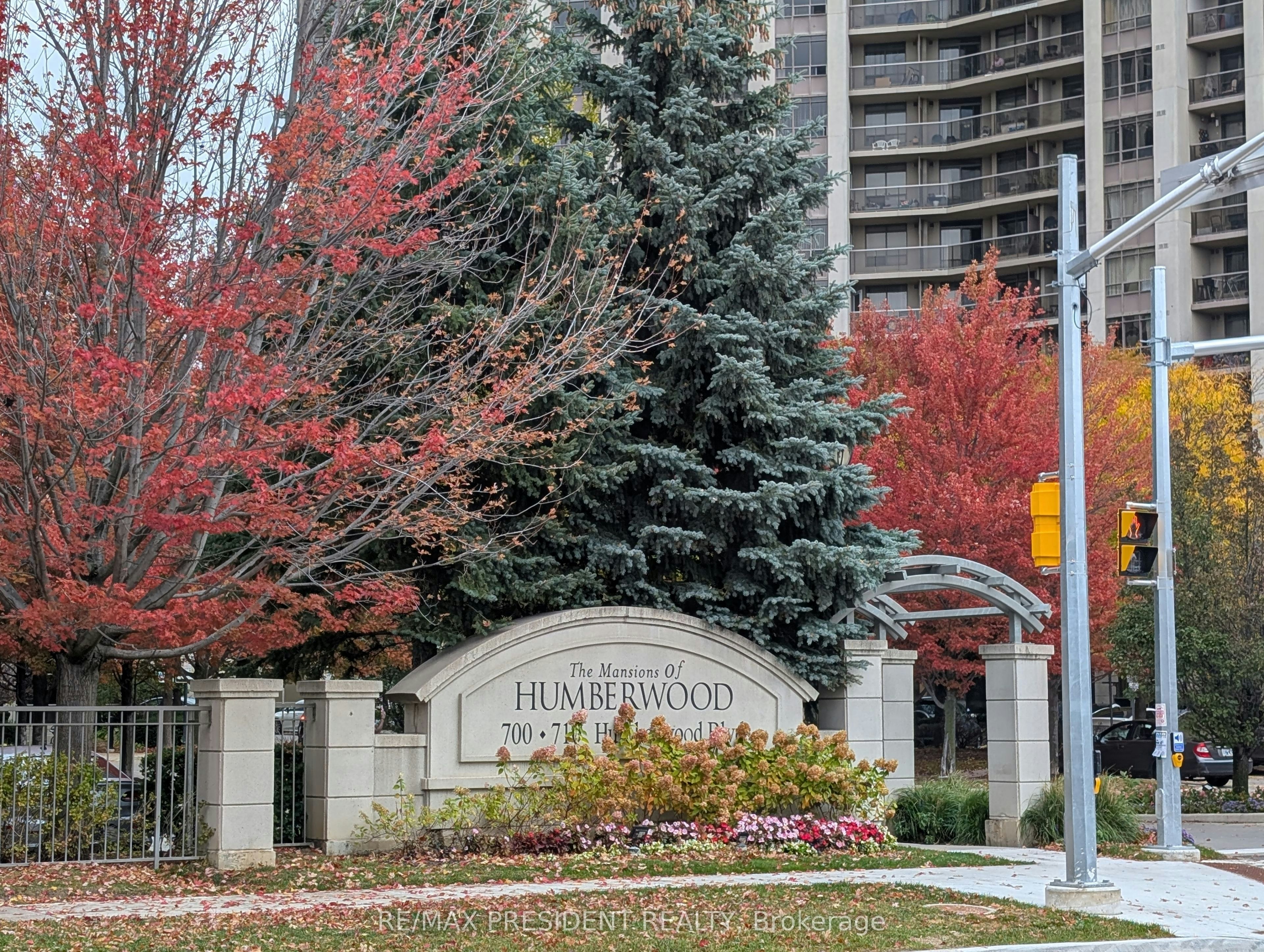 2026-700 Humberwood Boulevard N, Toronto, ON, M9W 7J4 - 2