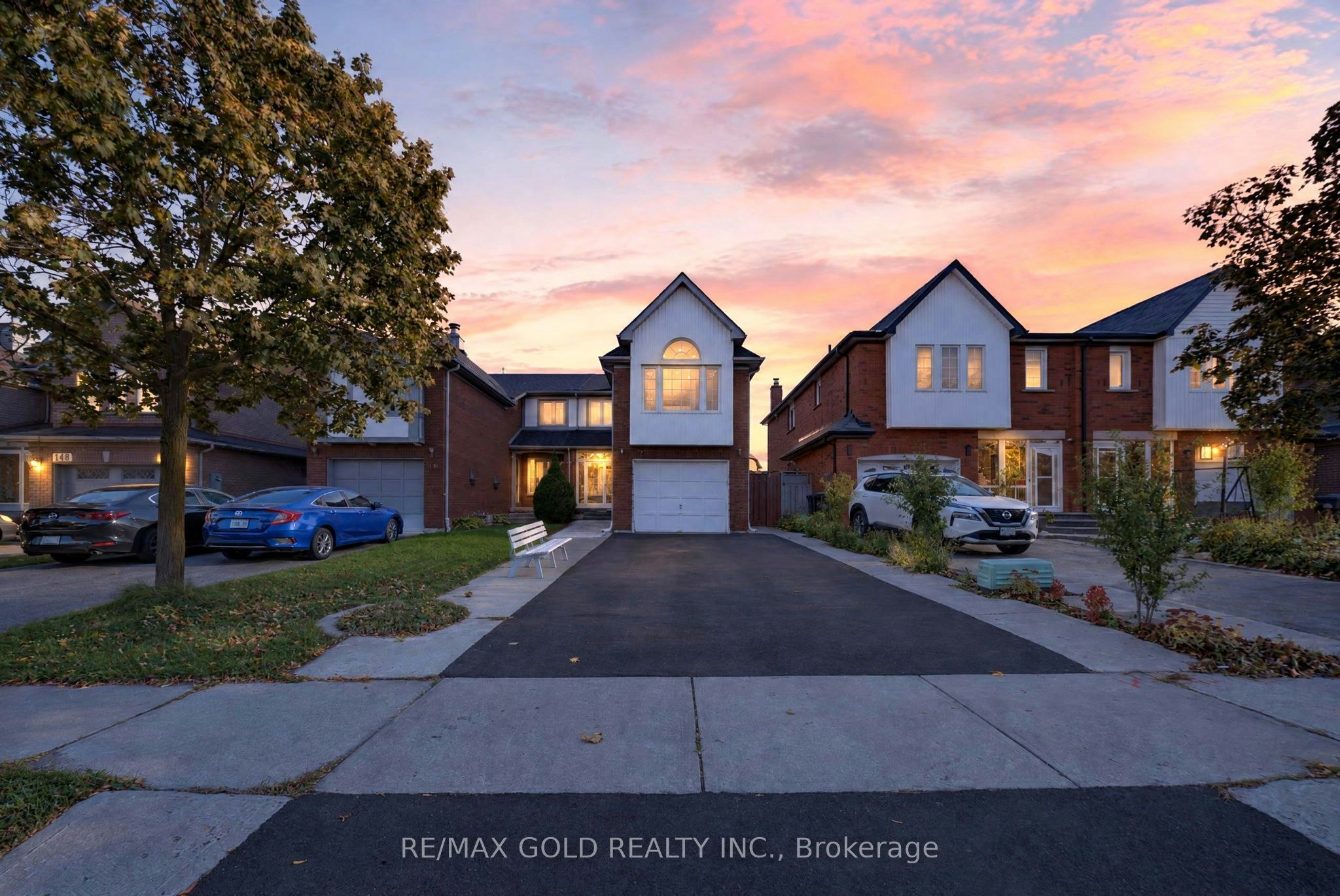 152 Bighorn Crescent, Brampton, ON, L6R 1G1