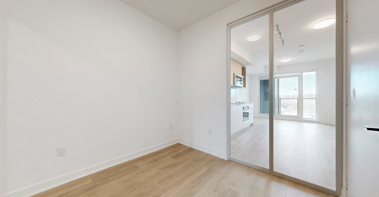 617-1185 Dupont Street, Toronto, ON, M6H 0G5 - 11