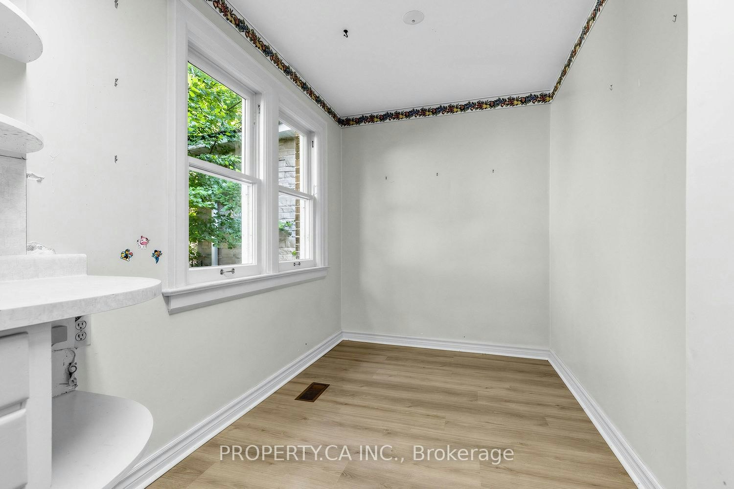 54 Baby Point Road, Toronto, ON, M6S 2G3 - 16