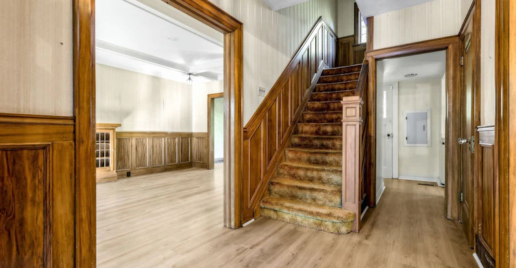 54 Baby Point Road, Toronto, ON, M6S 2G3 - 4
