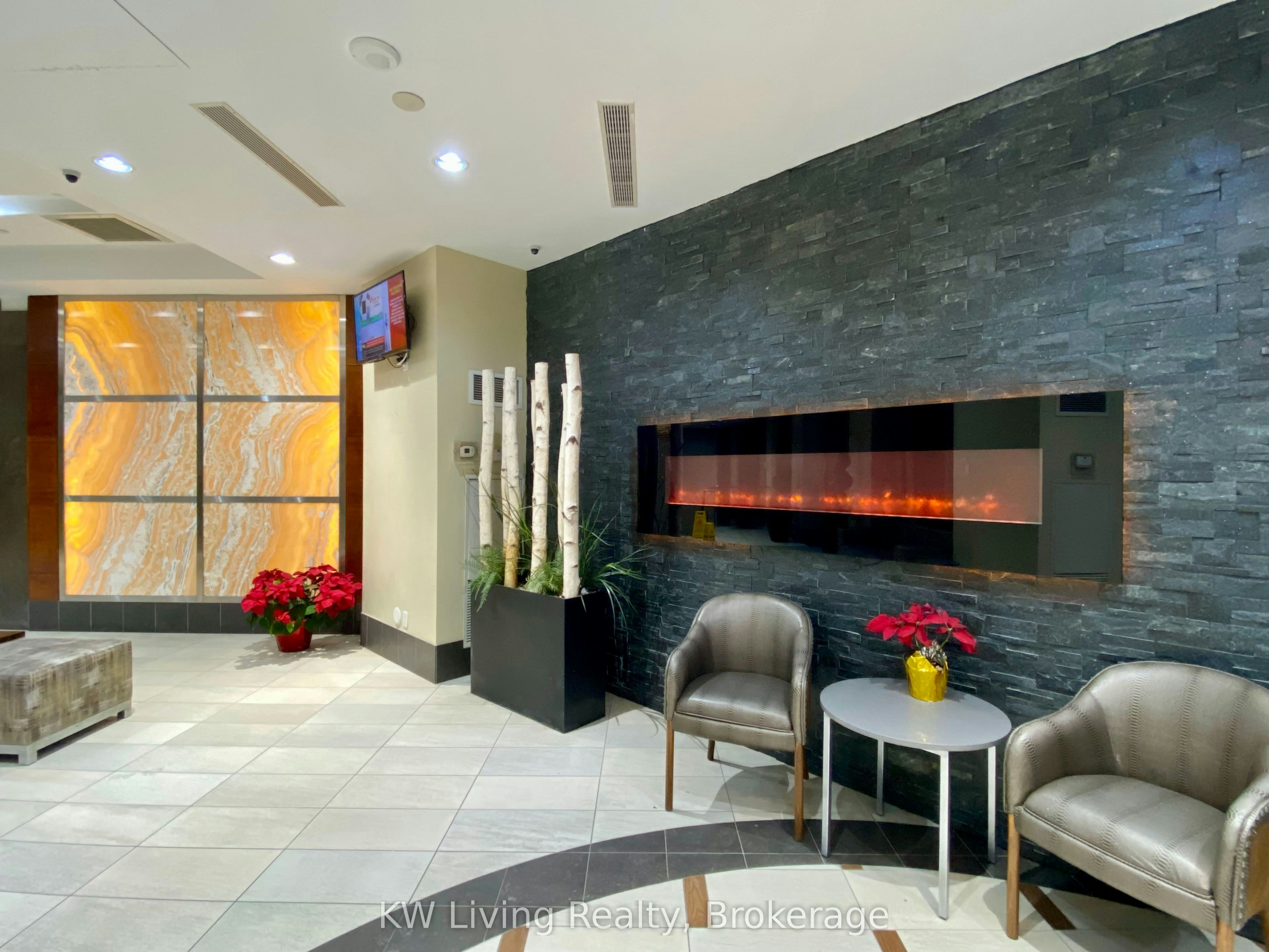 2308-310 Burnhamthorpe Road W, Mississauga, ON, L5B 4P9 - 4