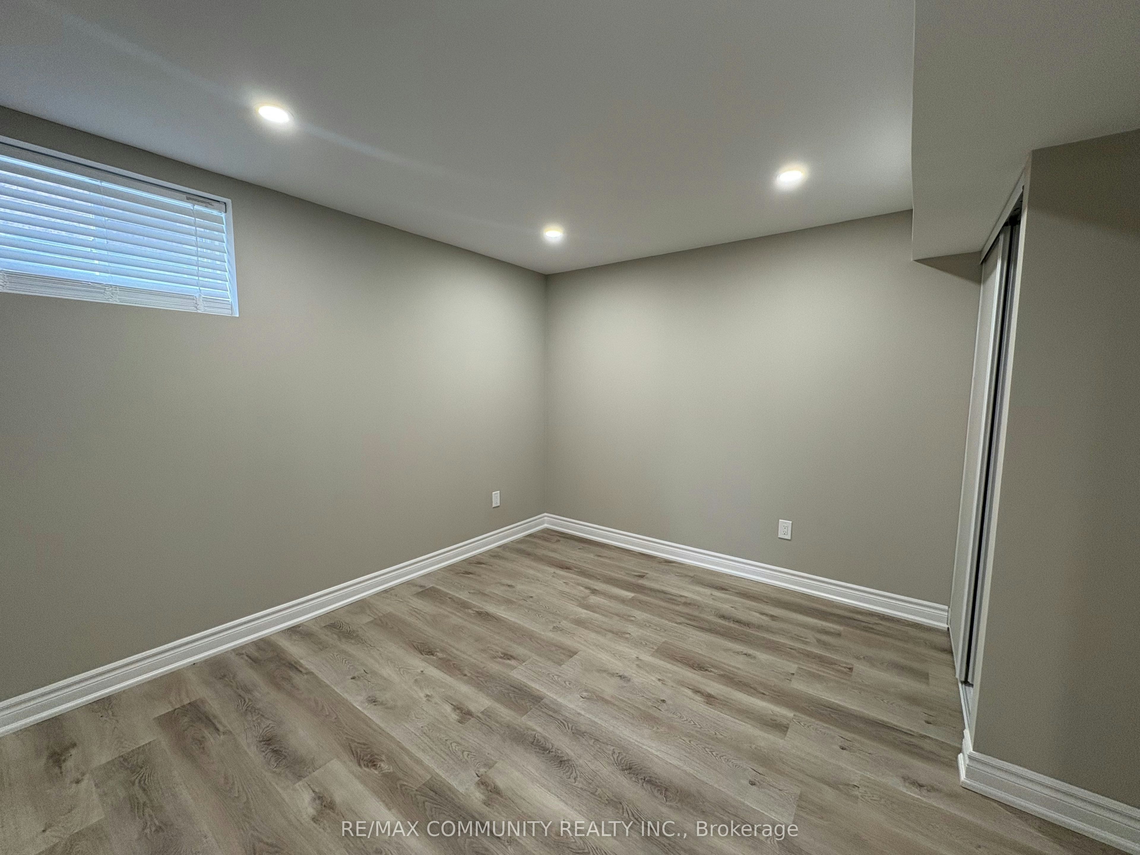 LOWER-60 Saint Hubert Drive, Brampton, ON, L6P 1Y5 - 6