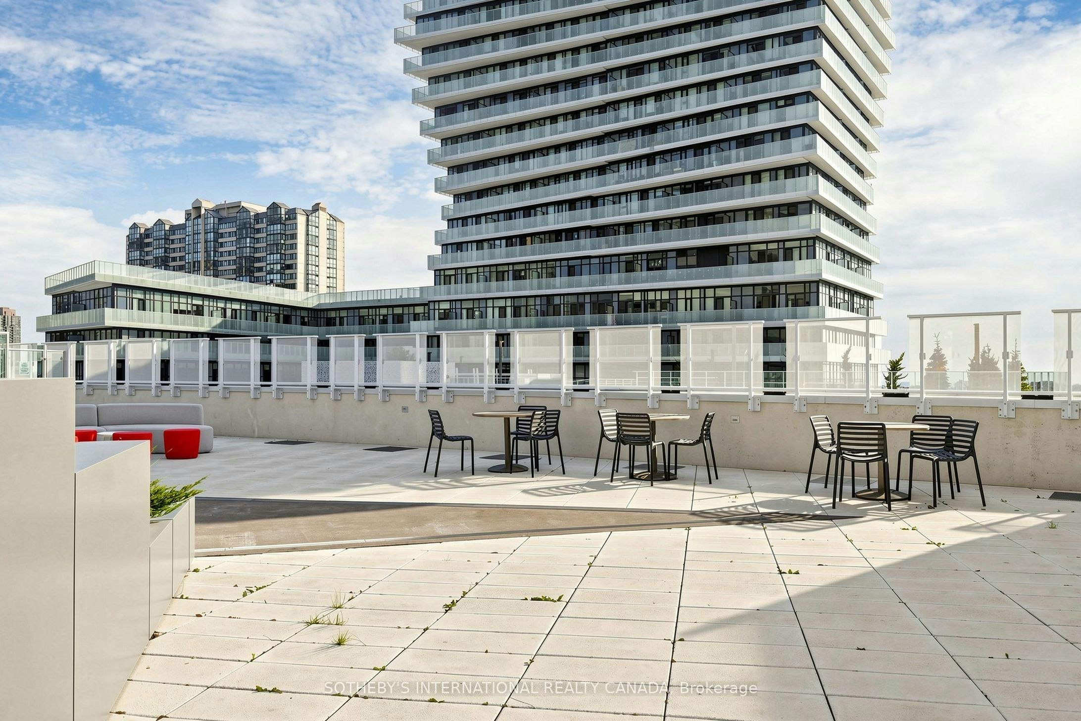 1809-3900 Confederation Parkway, Mississauga, ON, L5B 0M3 - 37