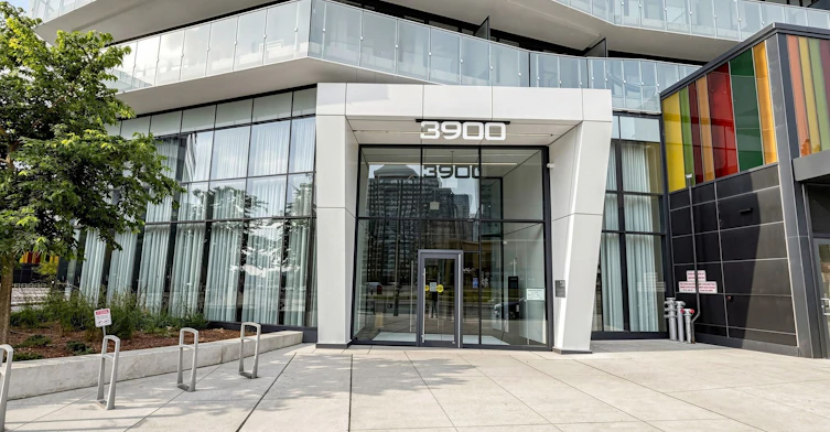1809-3900 Confederation Parkway, Mississauga, ON, L5B 0M3 - 2