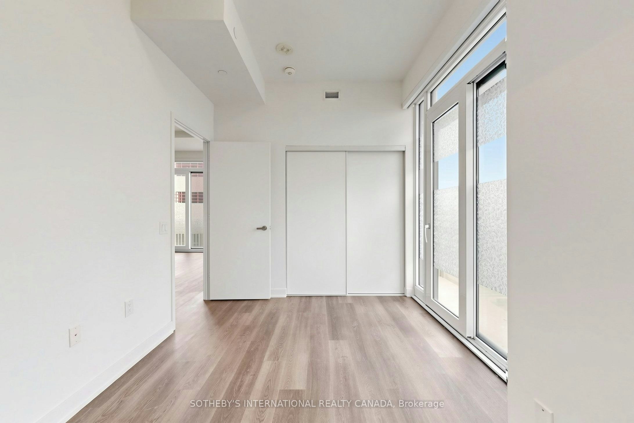1809-3900 Confederation Parkway, Mississauga, ON, L5B 0M3 - 18