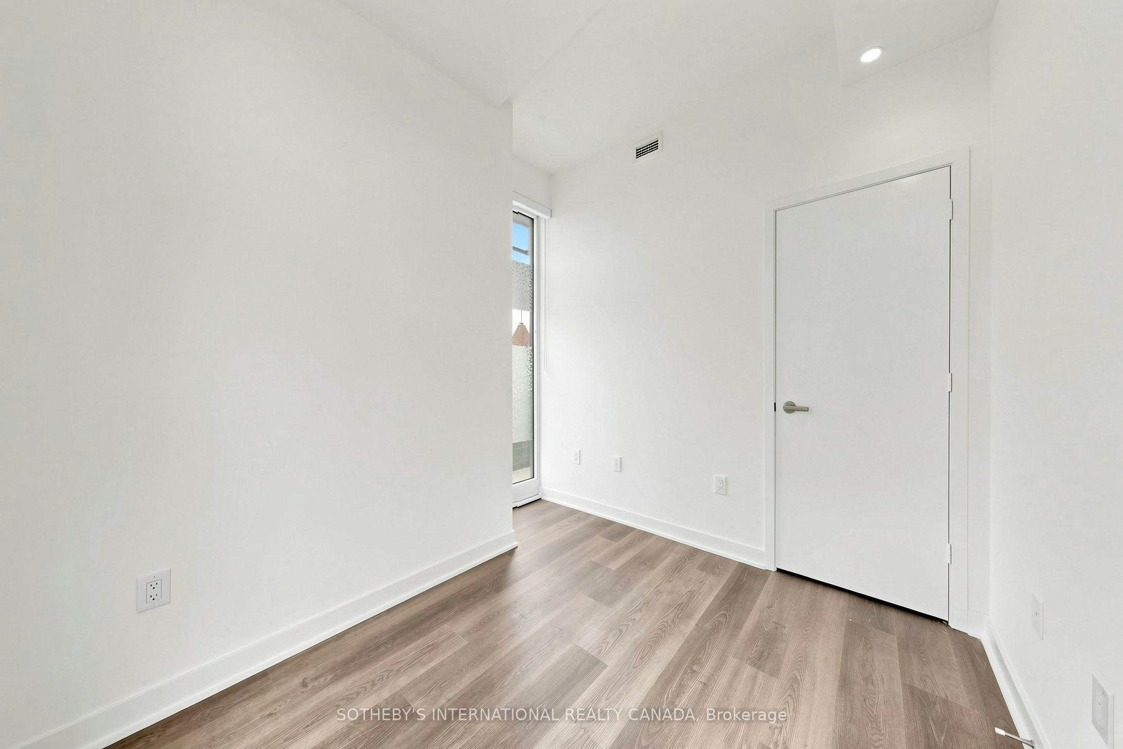 1809-3900 Confederation Parkway, Mississauga, ON, L5B 0M3 - 12