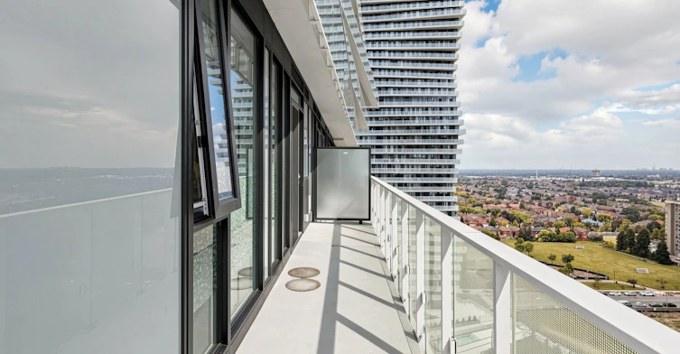 1809-3900 Confederation Parkway, Mississauga, ON, L5B 0M3 - 31