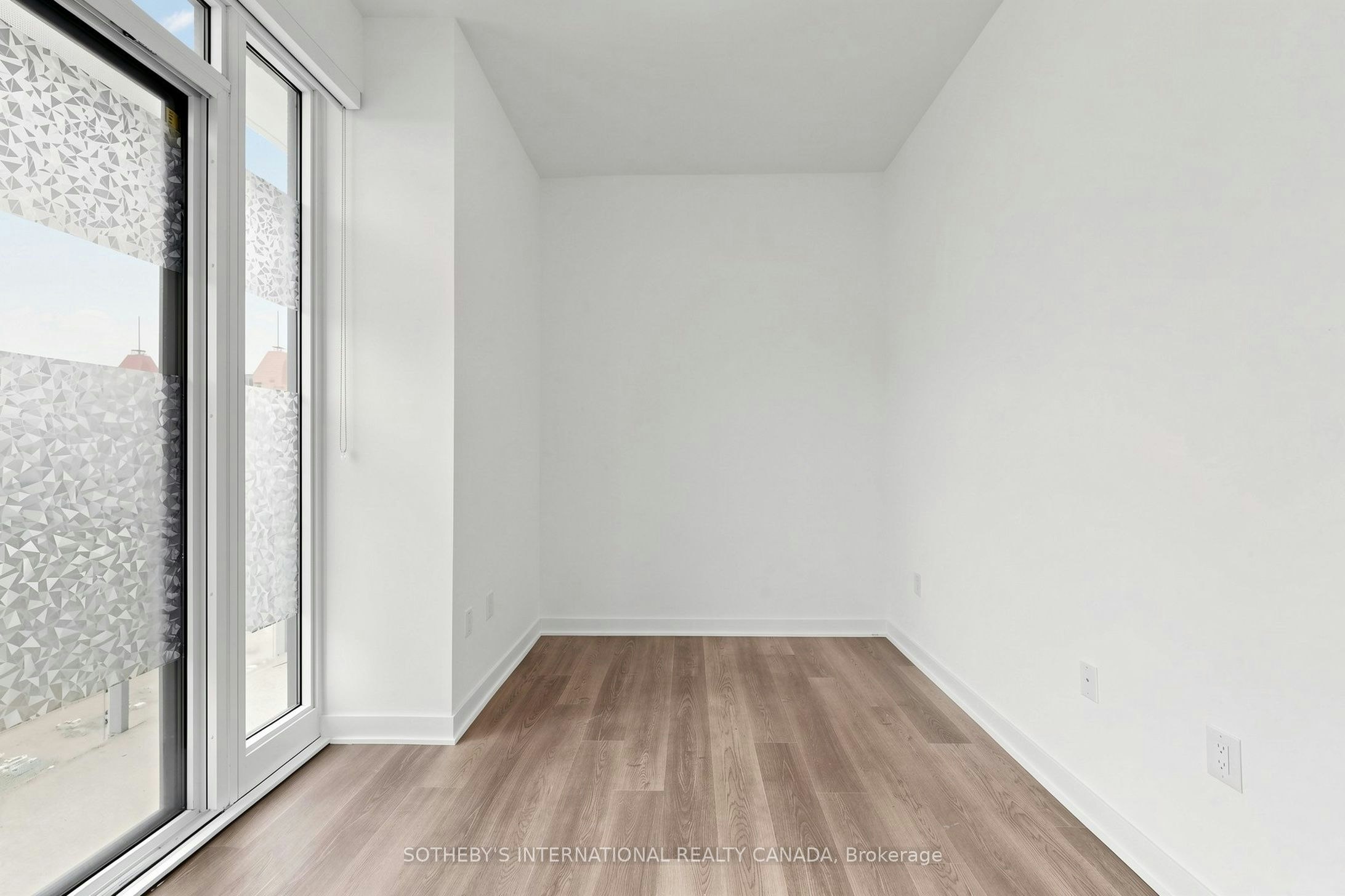 1809-3900 Confederation Parkway, Mississauga, ON, L5B 0M3 - 17