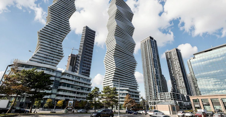 1809-3900 Confederation Parkway, Mississauga, ON, L5B 0M3