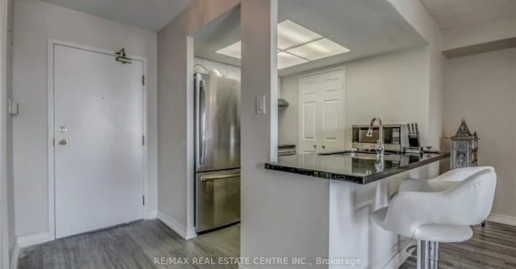 1908-285 Enfield Place, Mississauga, ON, L5B 4L8 - 3