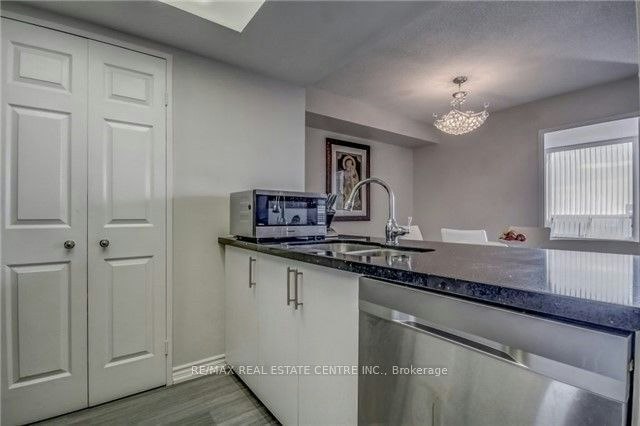 1908-285 Enfield Place, Mississauga, ON, L5B 4L8 - 5