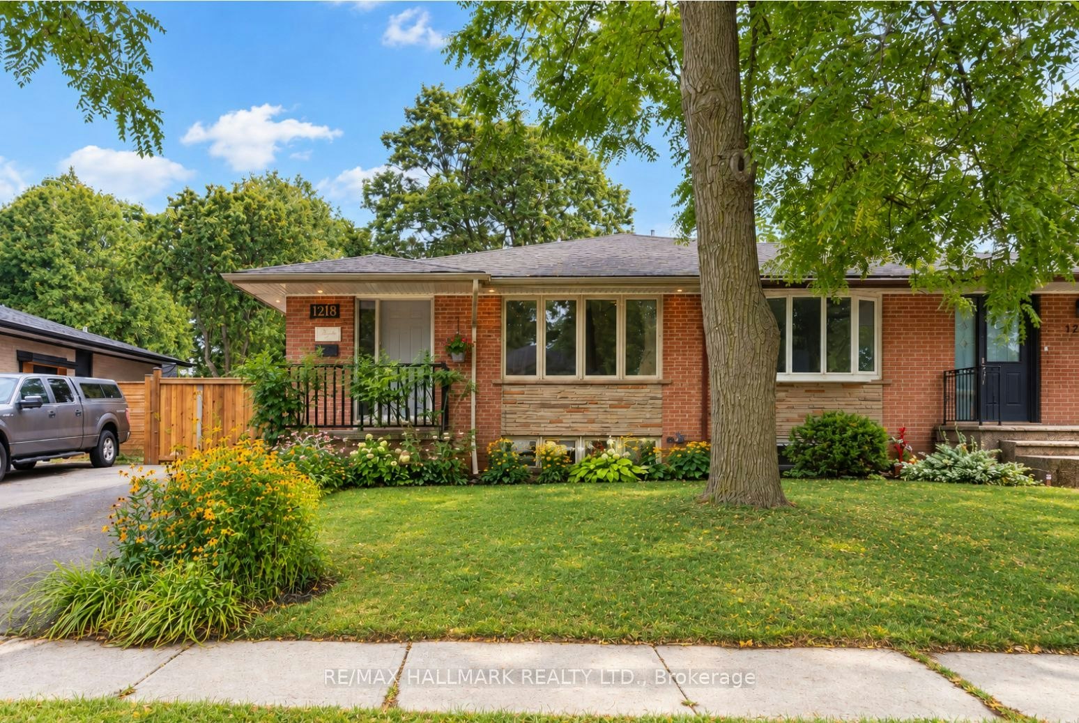 1218 Grange Road, Oakville, ON, L6H 1P7
