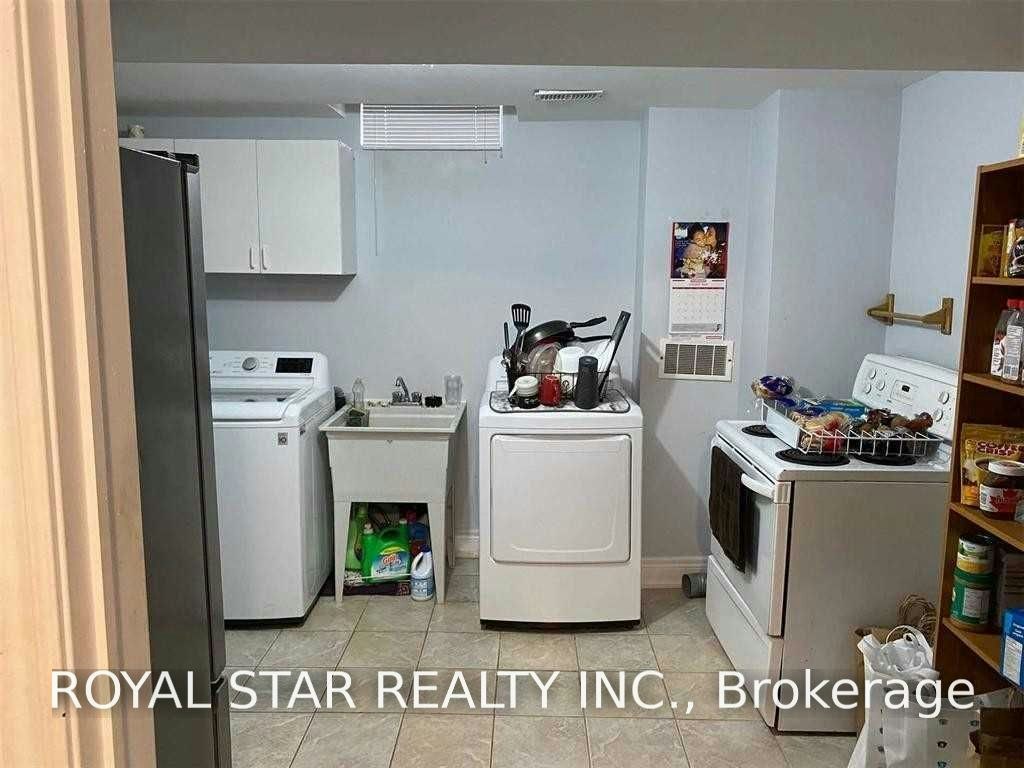 51 Pennyroyal Crescent, Brampton, ON, L6S 6J6 - 18