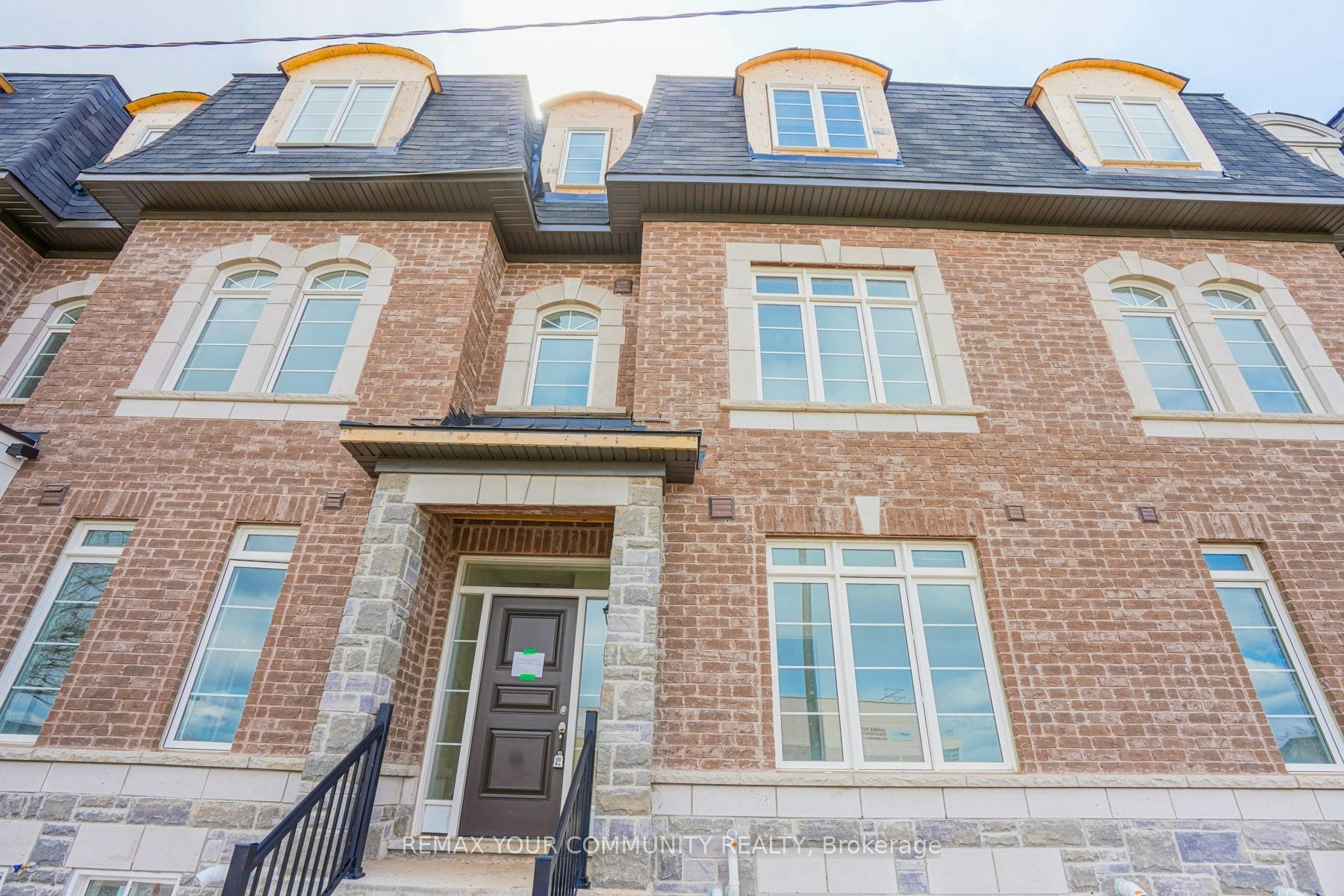 13 Gilford Street, Brampton, ON, L6Y 0G7