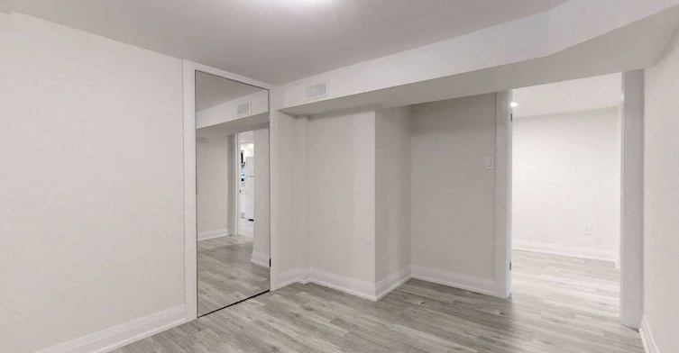 Lower-126 Armstrong Avenue, Toronto, ON, M6H 1V8 - 11