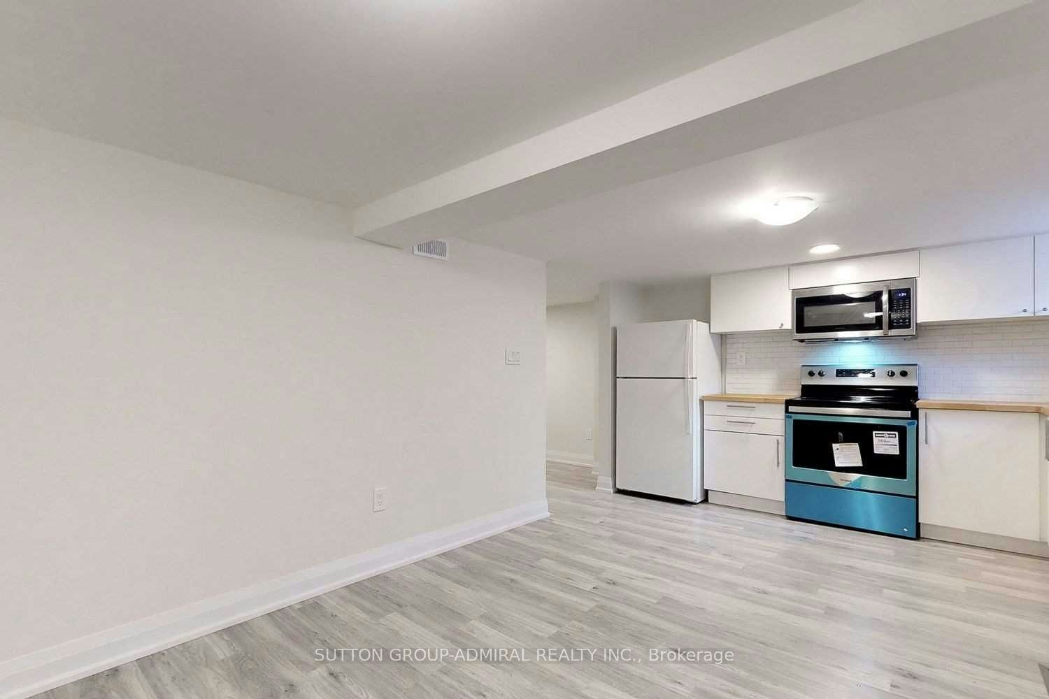 Lower-126 Armstrong Avenue, Toronto, ON, M6H 1V8 - 2