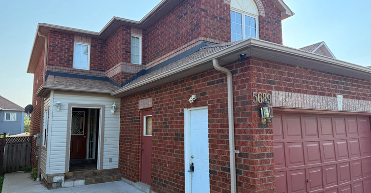Lower-5689 Sidmouth Street, Mississauga, ON, L5V 2H1