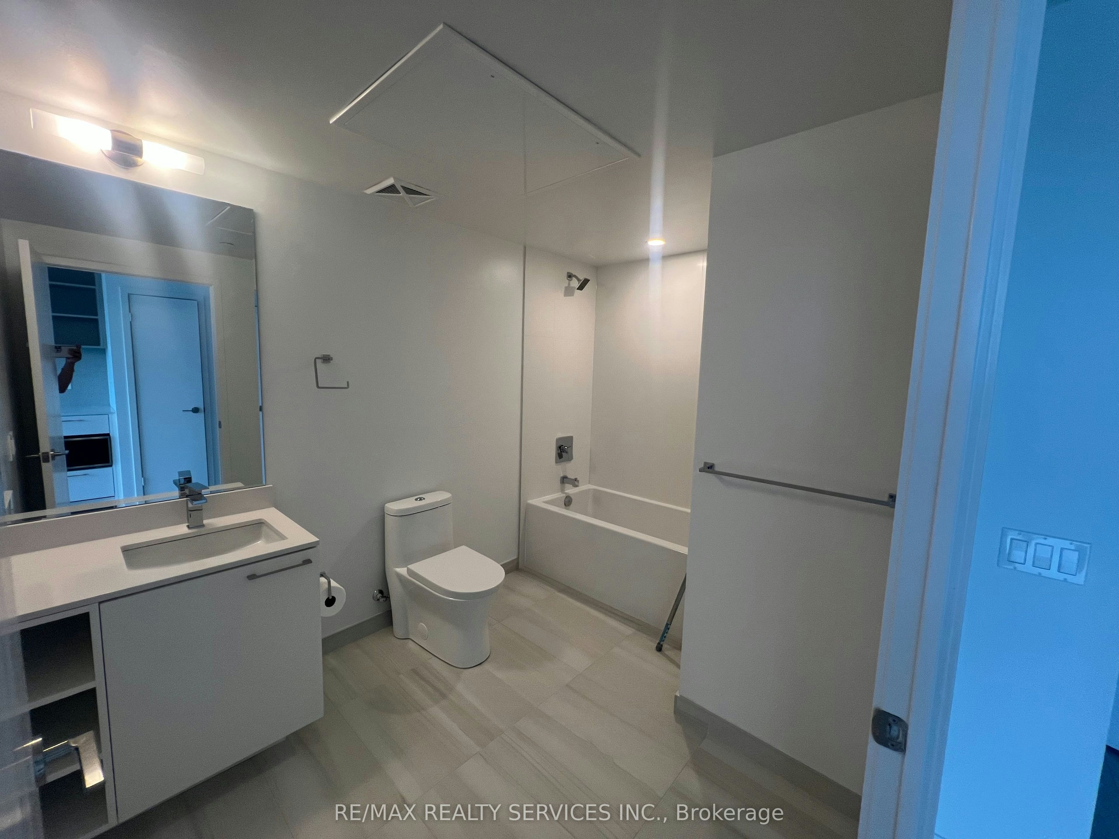2204-260 Malta Avenue, Brampton, ON, L6Y 6L7 - 12