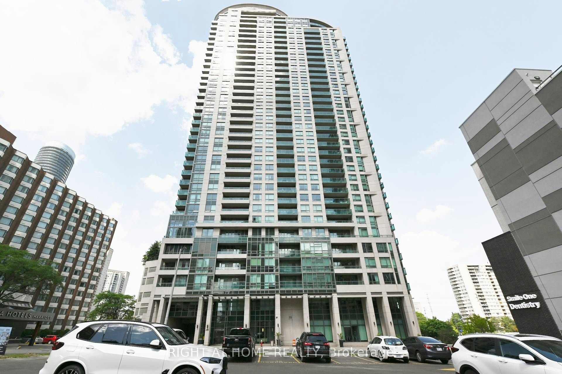 2005-208 Enfield Place, Mississauga, ON, L5B 0G8
