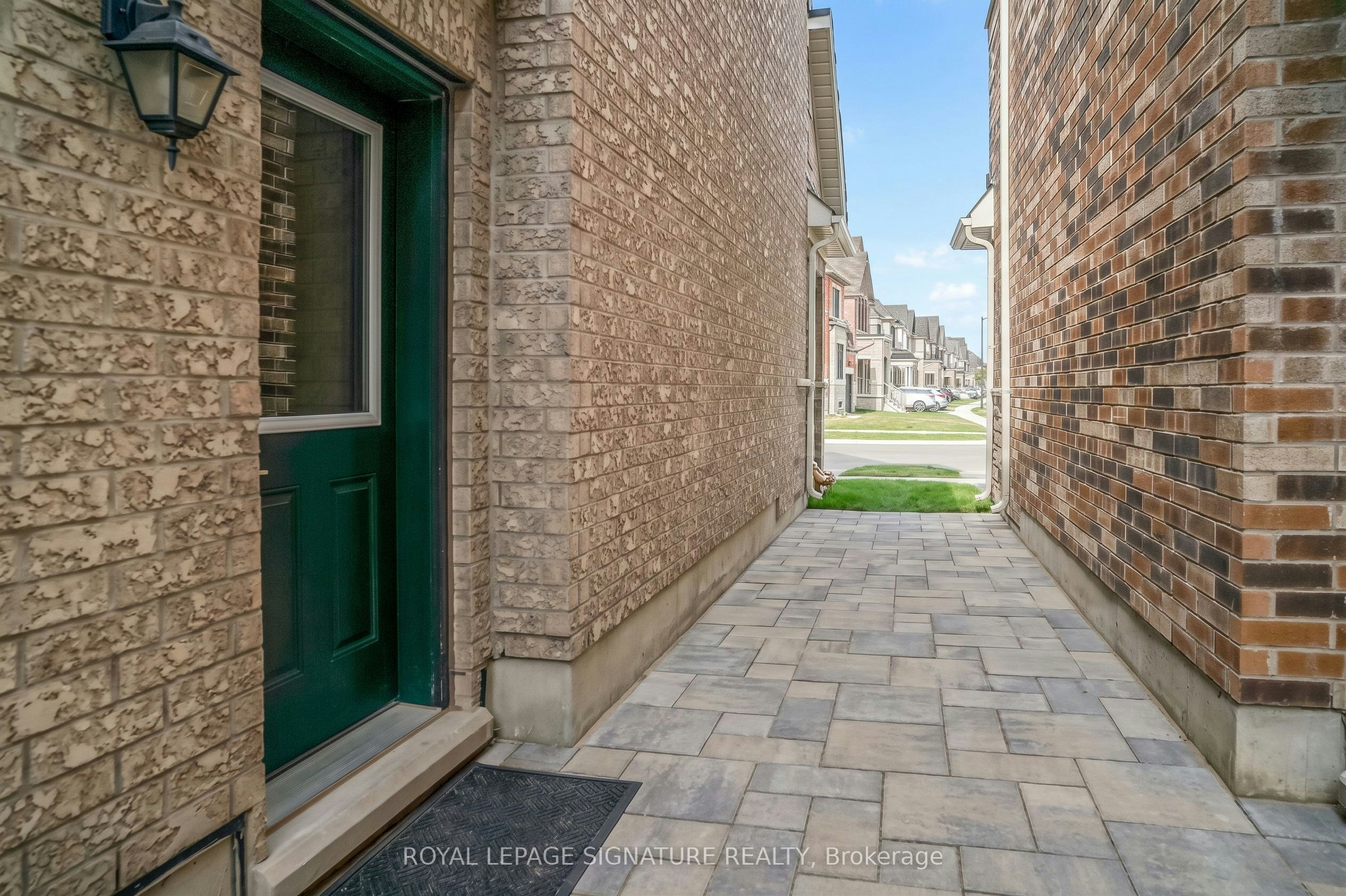 (BASEMENT UNIT# 2)-1466 Kovachik Boulevard, Milton, ON, L9E 1T6 - 3