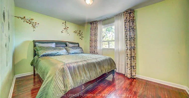 20 Dorward Drive, Toronto, ON, M9V 2J6 - 11