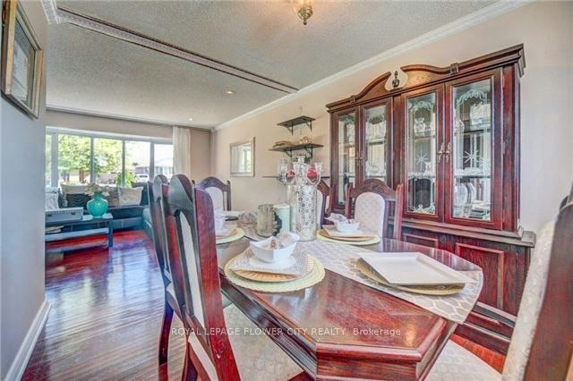 20 Dorward Drive, Toronto, ON, M9V 2J6 - 9