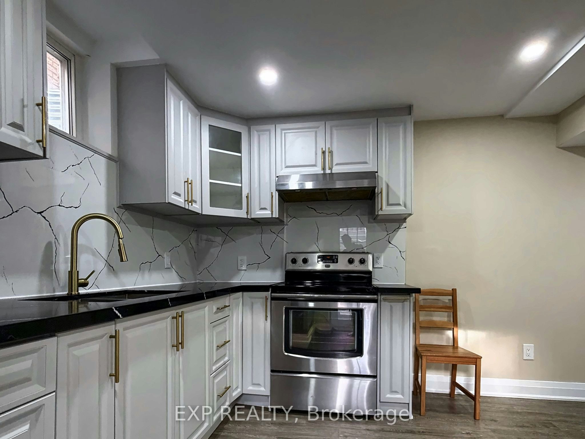 Basement-5896 Chorley Place, Mississauga, ON, L5M 5L7 - 7