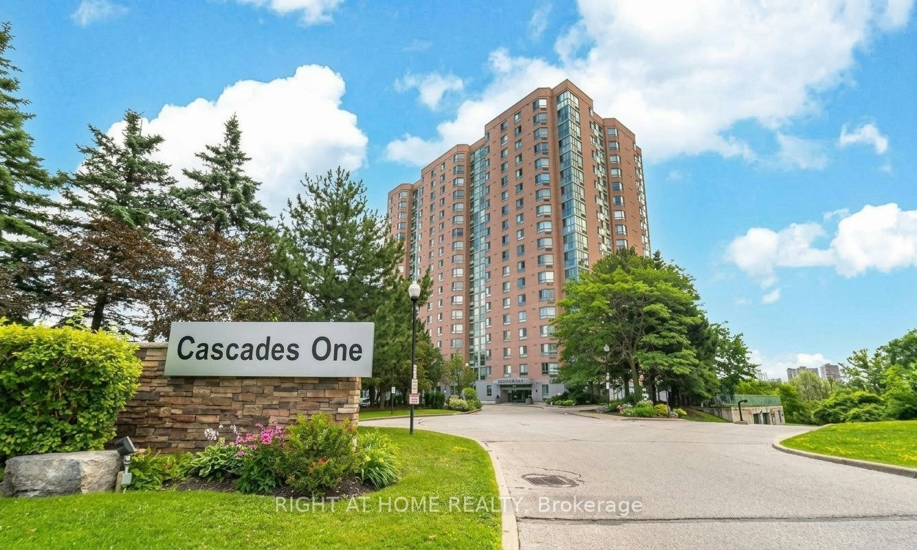 706-61 Markbrook Lane, Toronto, ON, M9V 5E7
