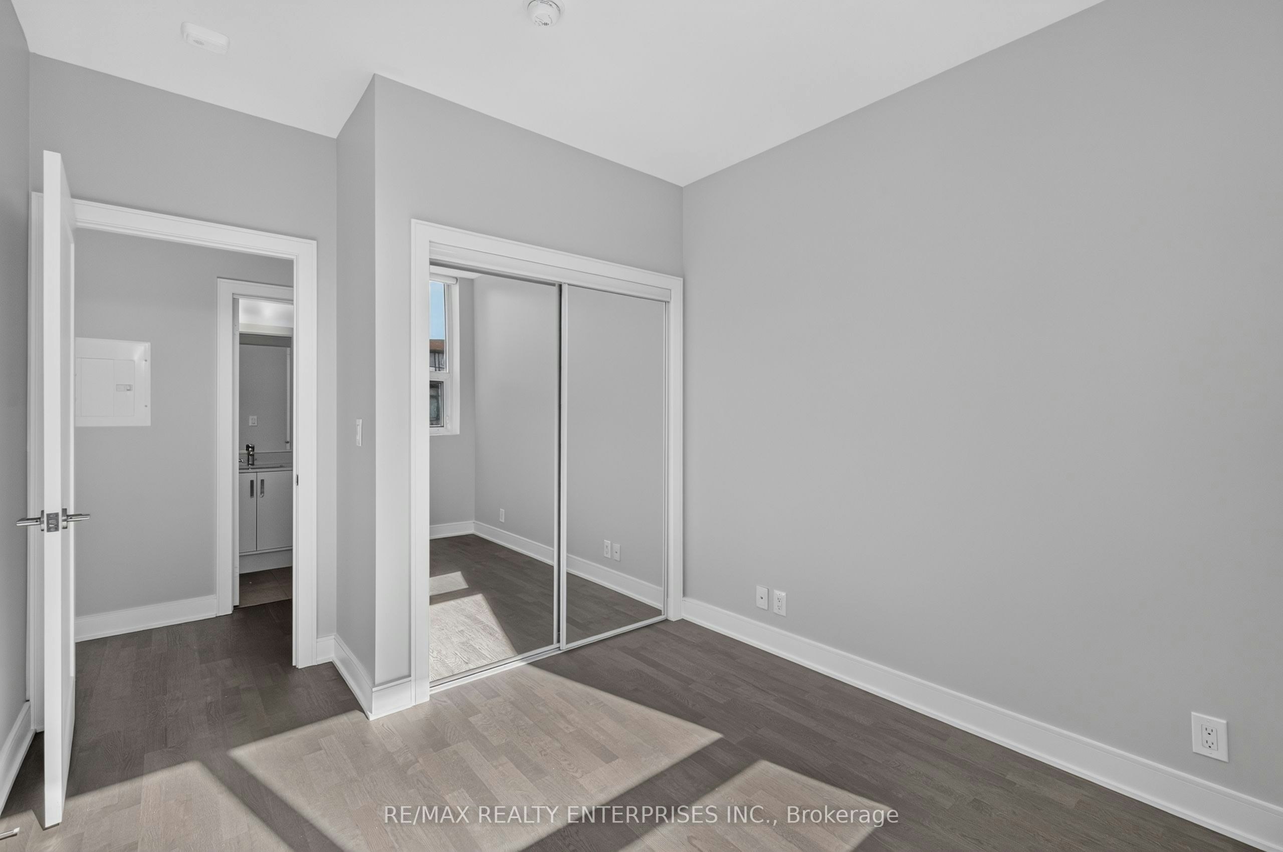 457-1575 Lakeshore Road W, Mississauga, ON, L5J 0B1 - 16