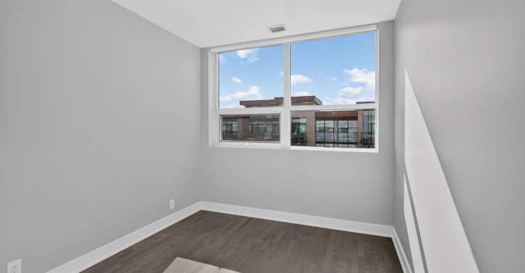 457-1575 Lakeshore Road W, Mississauga, ON, L5J 0B1 - 13