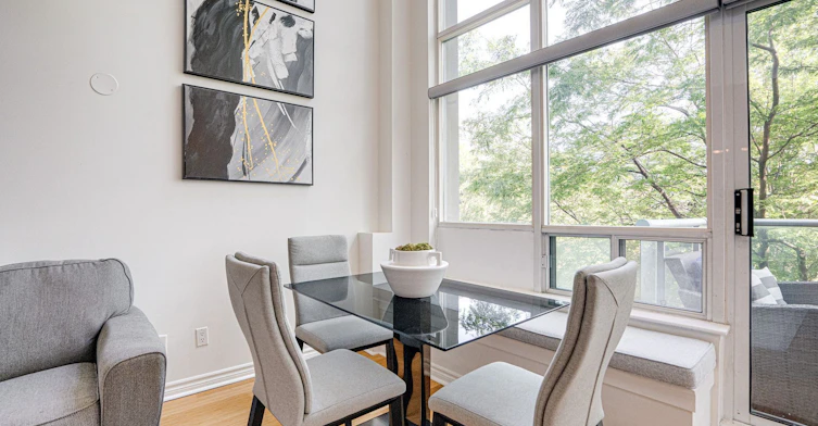 212-200 Manitoba Street, Toronto, ON, M8Y 3Y9 - 8