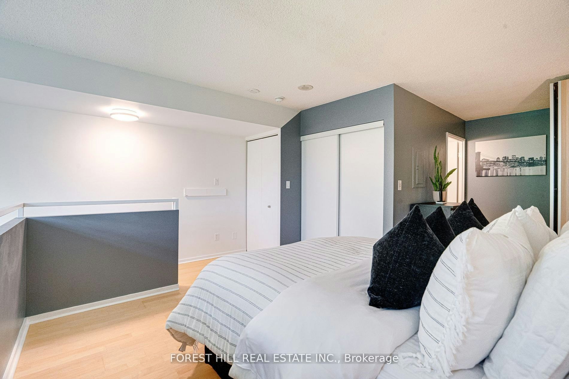 212-200 Manitoba Street, Toronto, ON, M8Y 3Y9 - 19