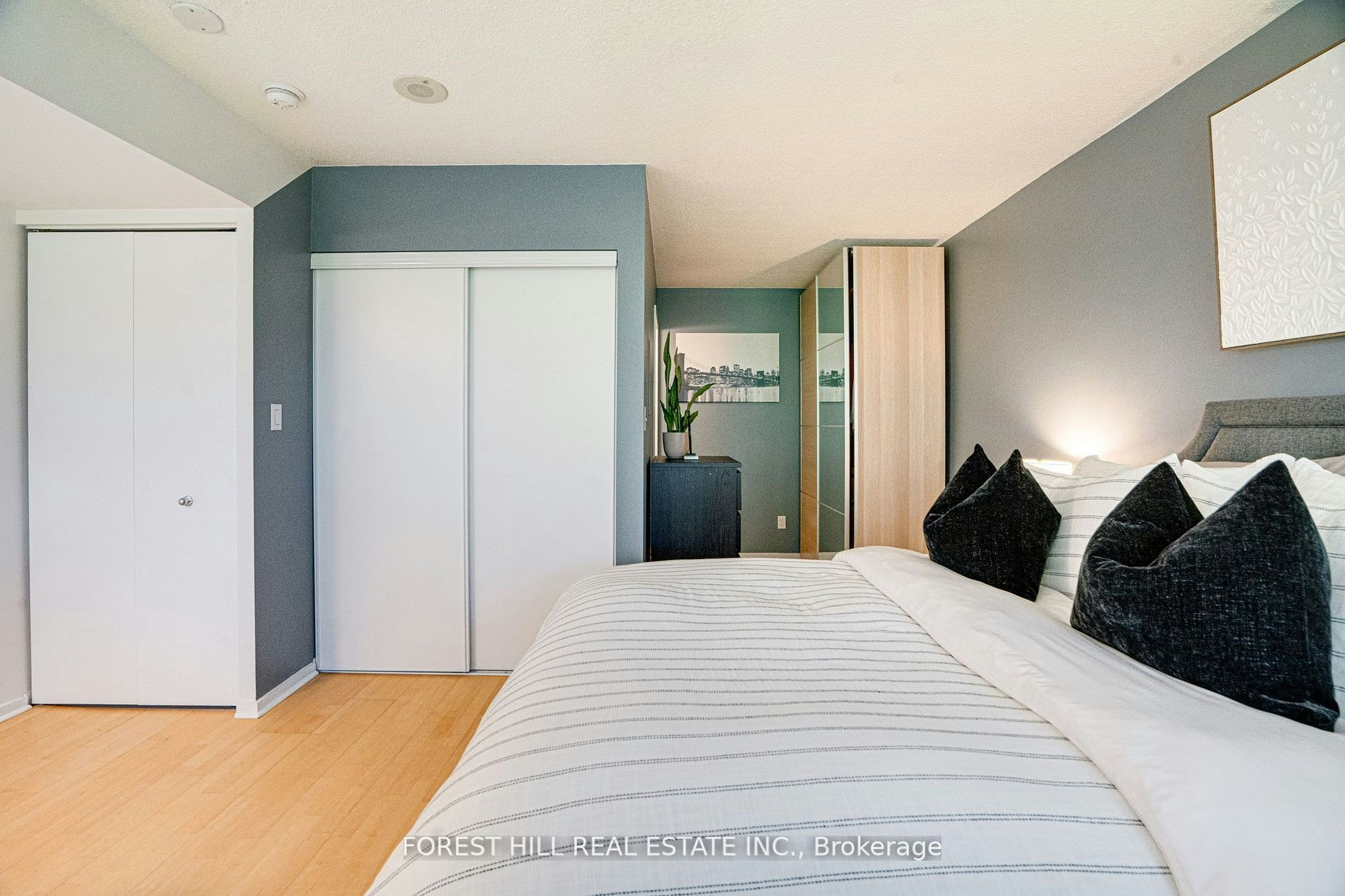 212-200 Manitoba Street, Toronto, ON, M8Y 3Y9 - 20