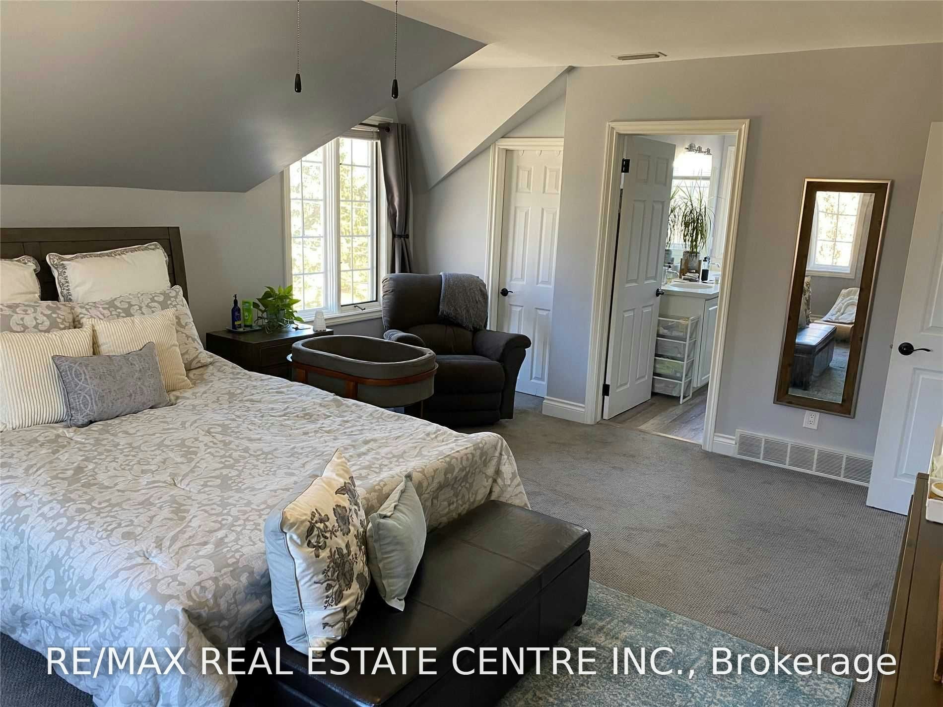 5 William Street, Halton Hills, ON, L7G 1Y2 - 8