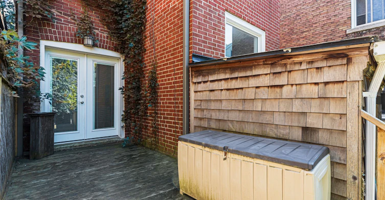 26 Algonquin Avenue, Toronto, ON, M6R 1K7 - 40