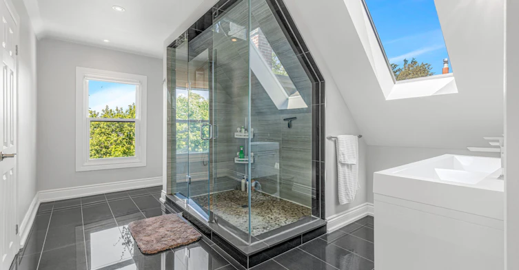 26 Algonquin Avenue, Toronto, ON, M6R 1K7 - 29
