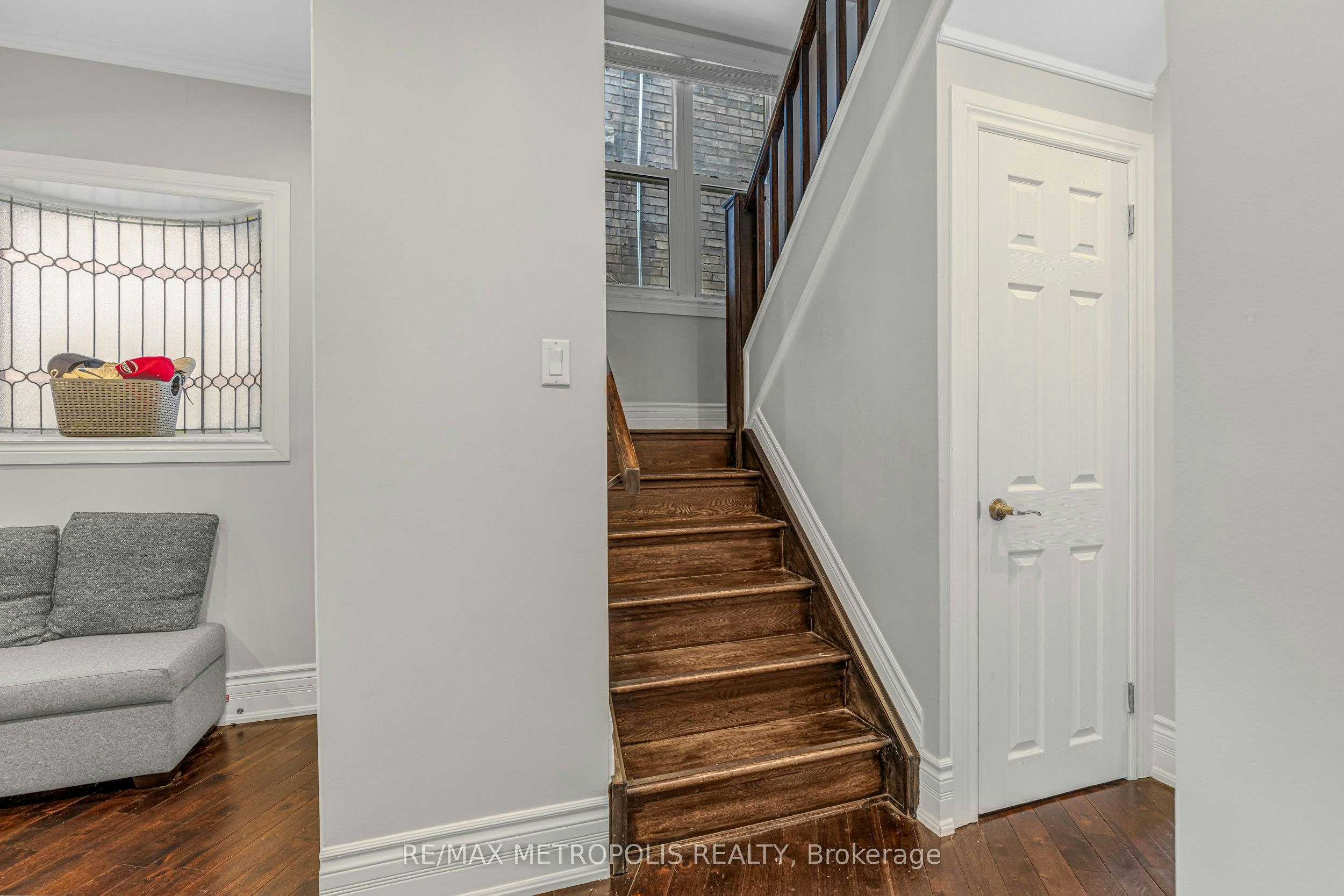 26 Algonquin Avenue, Toronto, ON, M6R 1K7 - 15