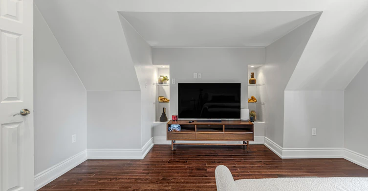 26 Algonquin Avenue, Toronto, ON, M6R 1K7 - 27