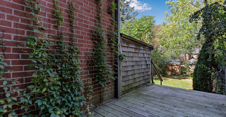 26 Algonquin Avenue, Toronto, ON, M6R 1K7 - 36