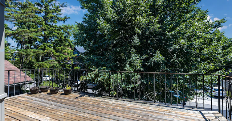 26 Algonquin Avenue, Toronto, ON, M6R 1K7 - 23