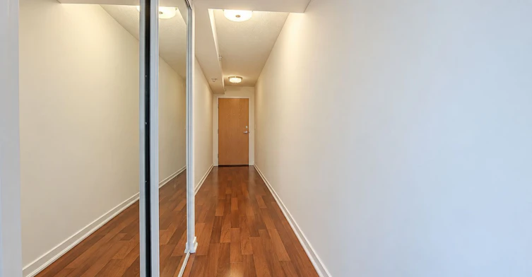 712-20 Joe Shuster Way, Toronto, ON, M6K 0A3 - 3