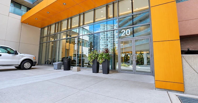 712-20 Joe Shuster Way, Toronto, ON, M6K 0A3 - 17