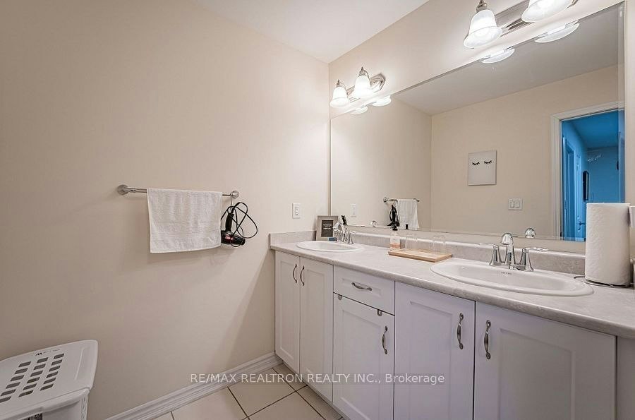 2nd and 3rd Floor-30 Vaudeville Drive, Toronto, ON, M8W 0B4 - 21