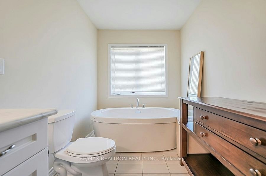 2nd and 3rd Floor-30 Vaudeville Drive, Toronto, ON, M8W 0B4 - 16
