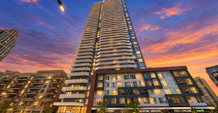 705-4065 Confederation Parkway, Mississauga, ON, L5B 0L4