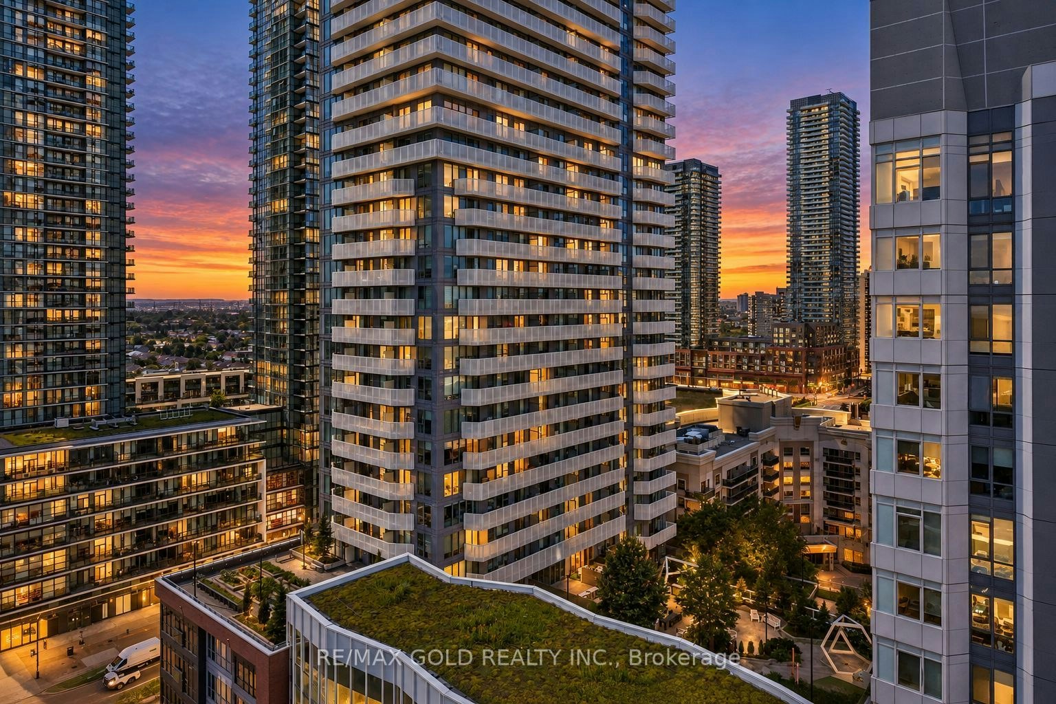705-4065 Confederation Parkway, Mississauga, ON, L5B 0L4 - 2