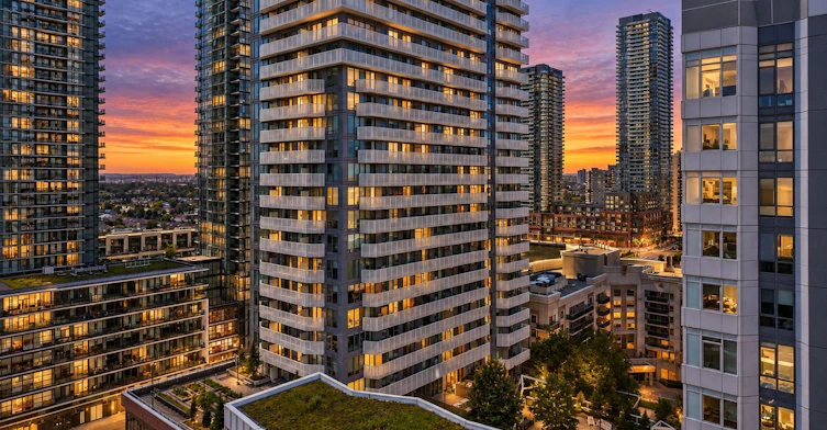 705-4065 Confederation Parkway, Mississauga, ON, L5B 0L4 - 2
